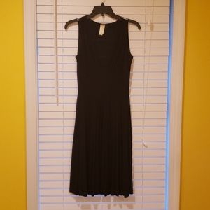 Sexy pleated black dress!